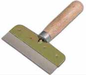 Skrobak,zdzierak malarski uchwyt drewniany 2 sztuki

szerokość 130 mm