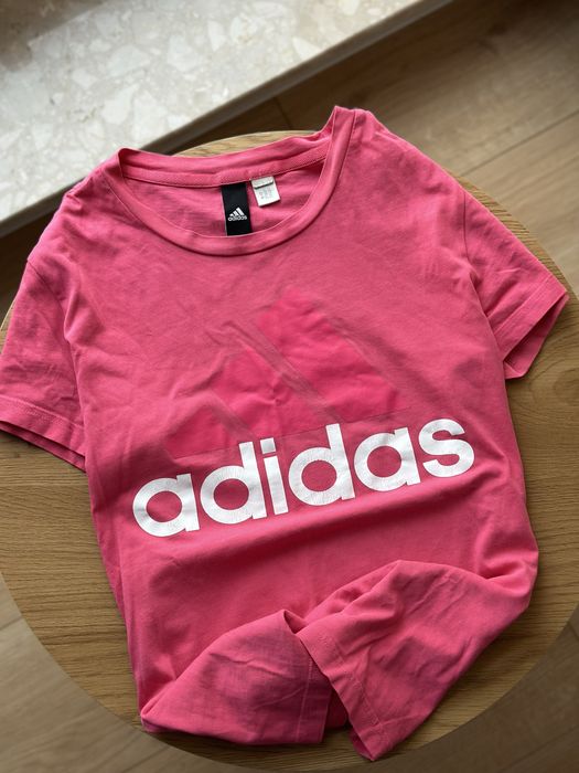 Damska sportowa koszulka Adidas