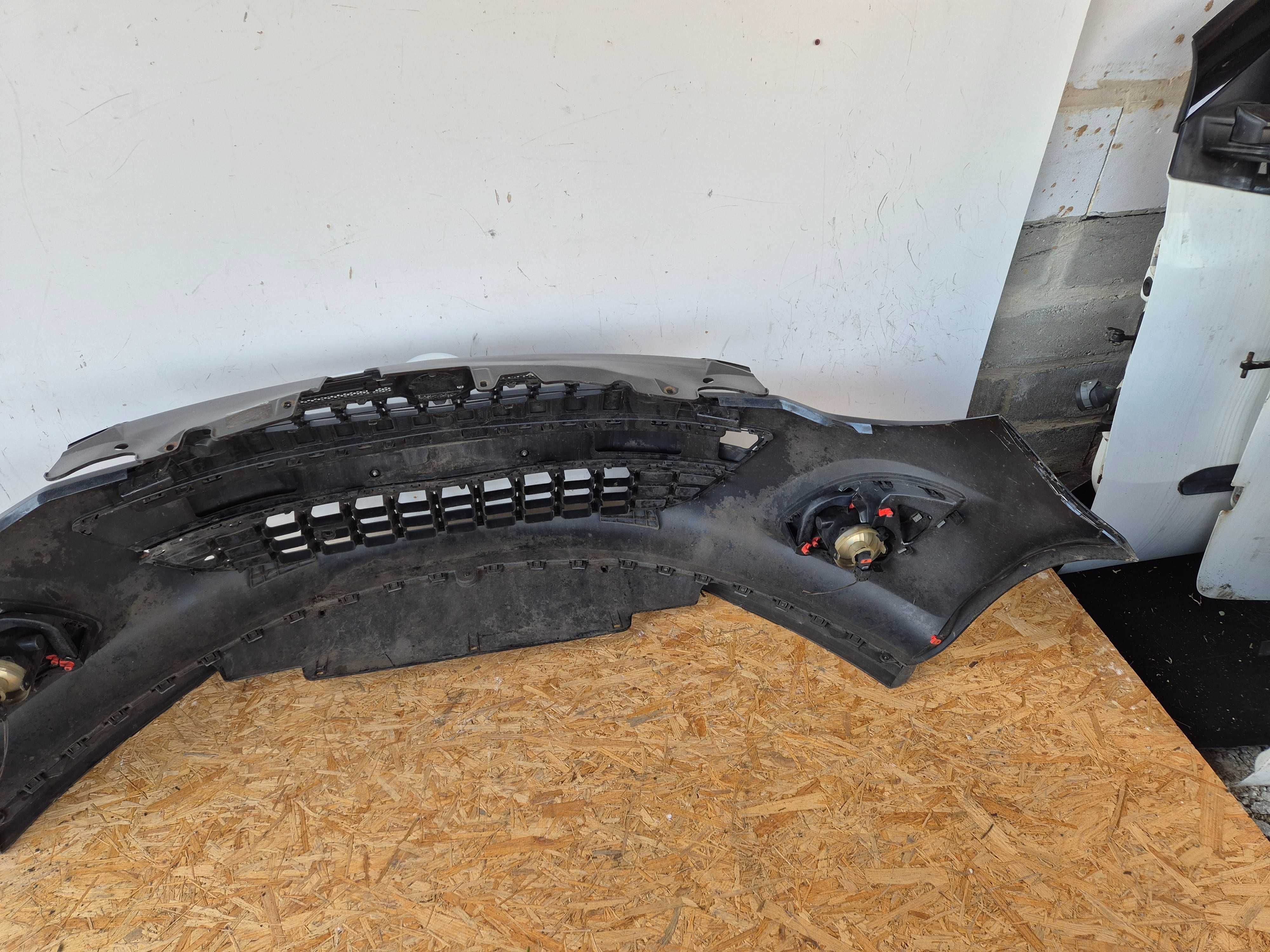 Opel Corsa D lift zderzak przedni przód.