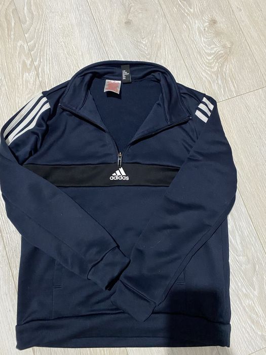 Продам кофту adidas