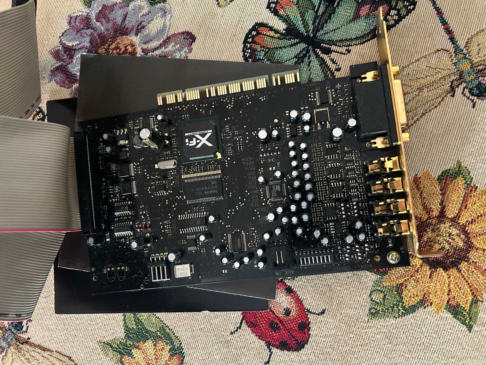 Placa de Som - SoundBlaster Live Platinum X-fi