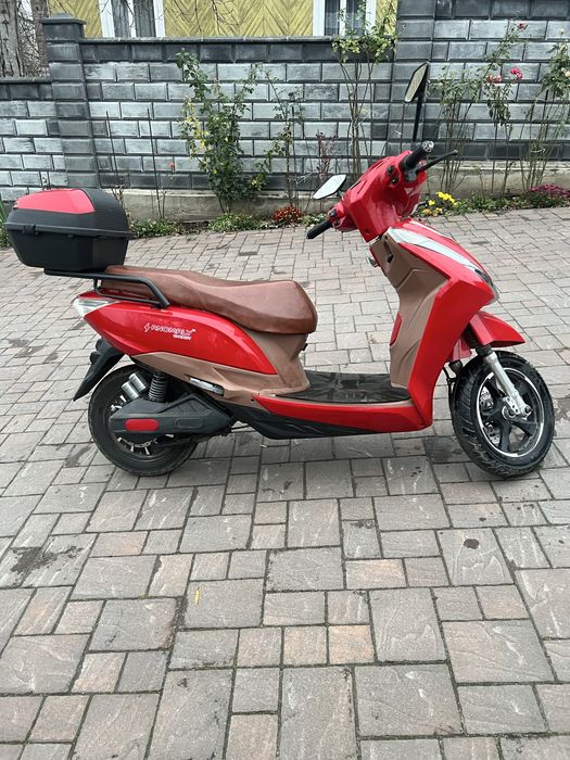 Продам електроскутер + торг