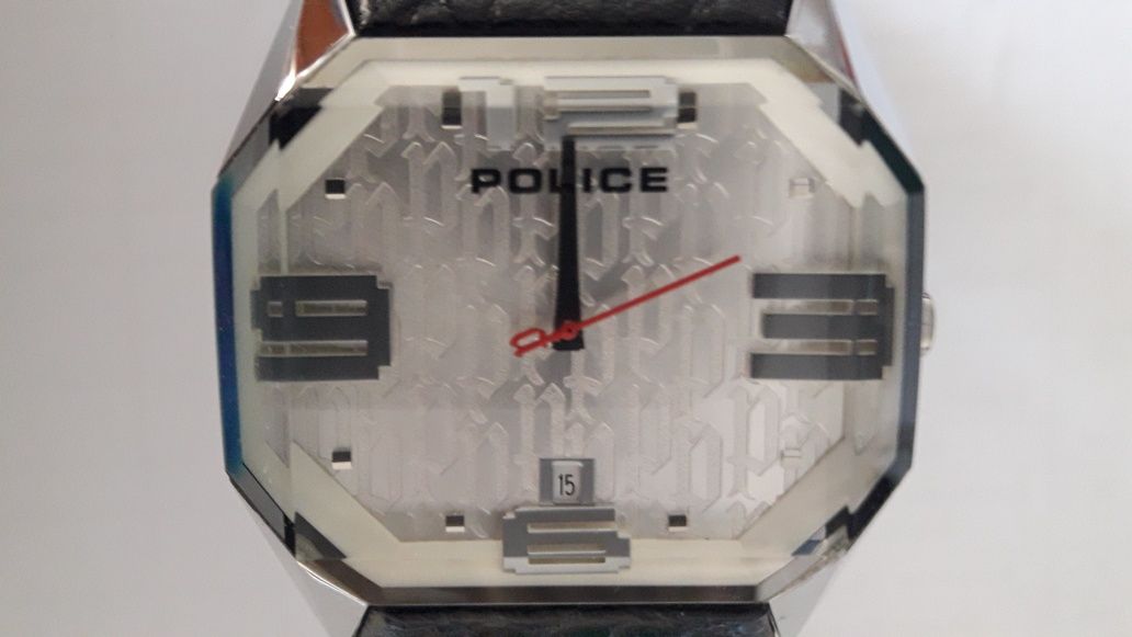 Zegarek firmy POLICE