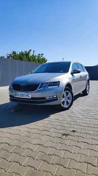 Skoda Octavia A7 дизель 2.0 DSG