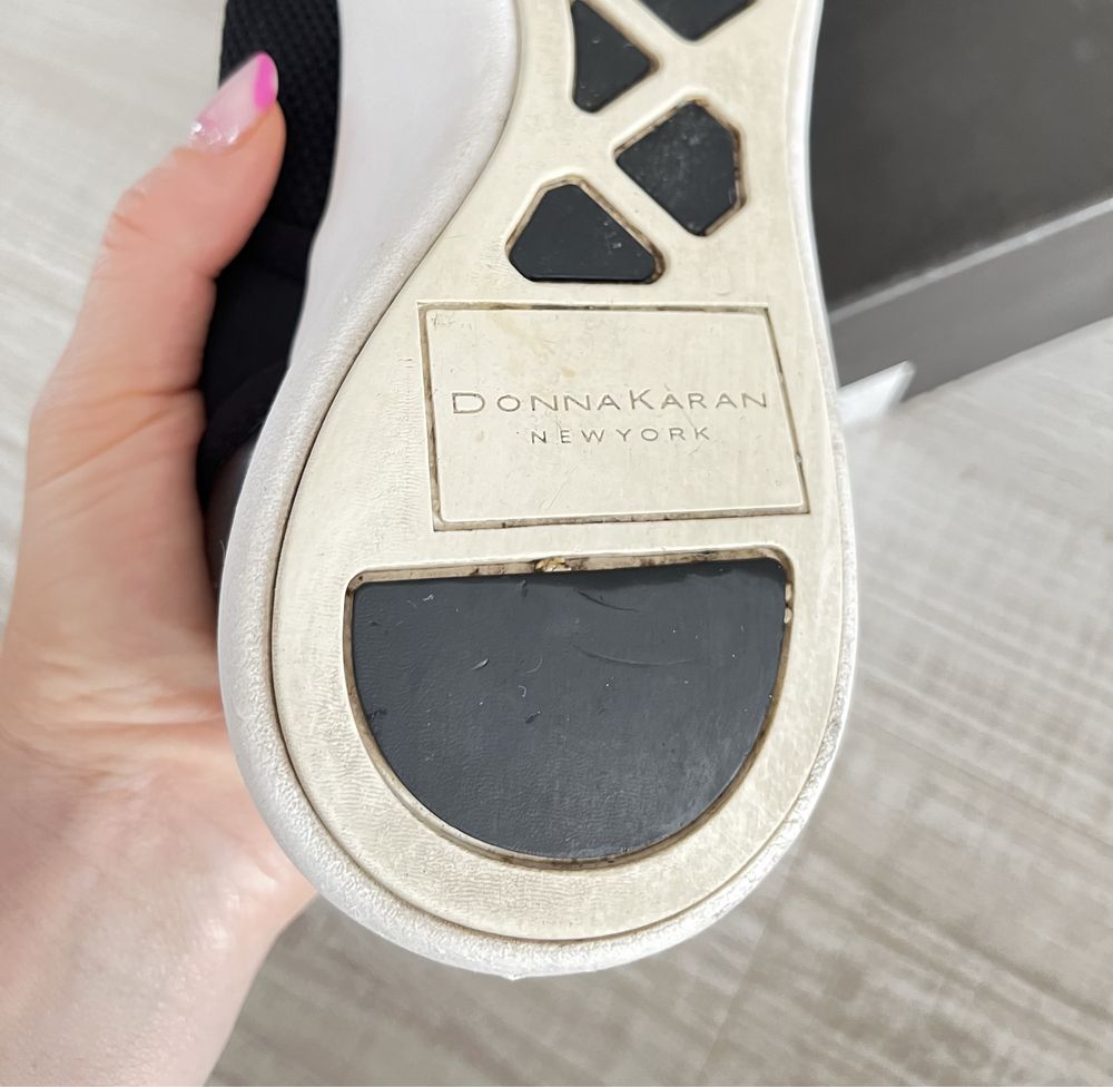 Buty sneakersy DKNY