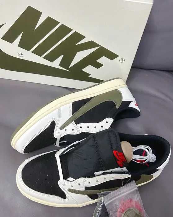 Buty Nike Retro Low OG SP / jordan 1 / Olive / Travis Scott R.40