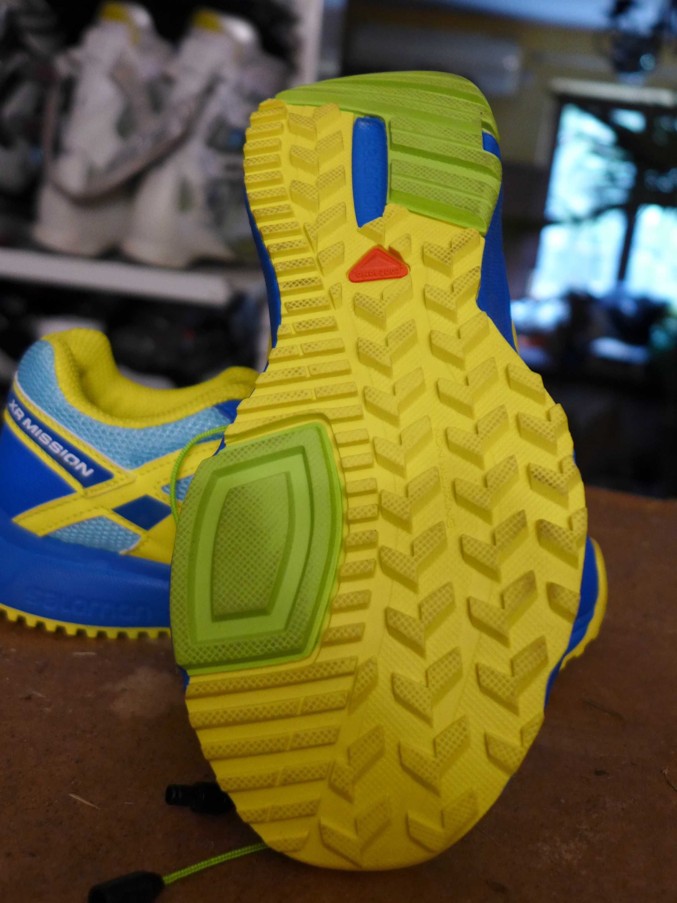Buty dziecięce SALOMON XR Mission 33 EU
