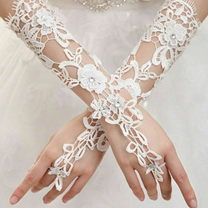 Luvas Sem Dedos Para Noiva Em Renda Forma Flor Branco, Marfim