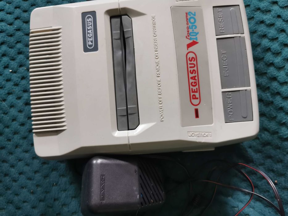 Konsola do gier Pegasus IQ-502