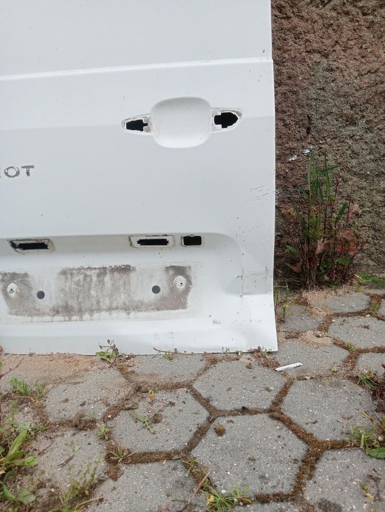 Porta trás esquerda Peugeot partner