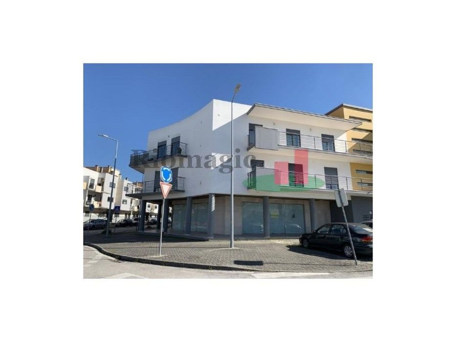 Loja em Marinha Grande***RIOMAGIC***