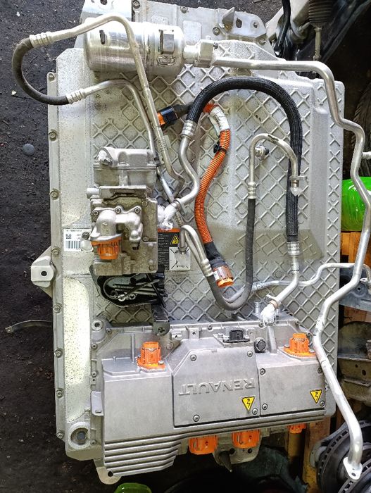 Трубки,компресор,радіатор кондиціонера Рено Кенго ze електричка.