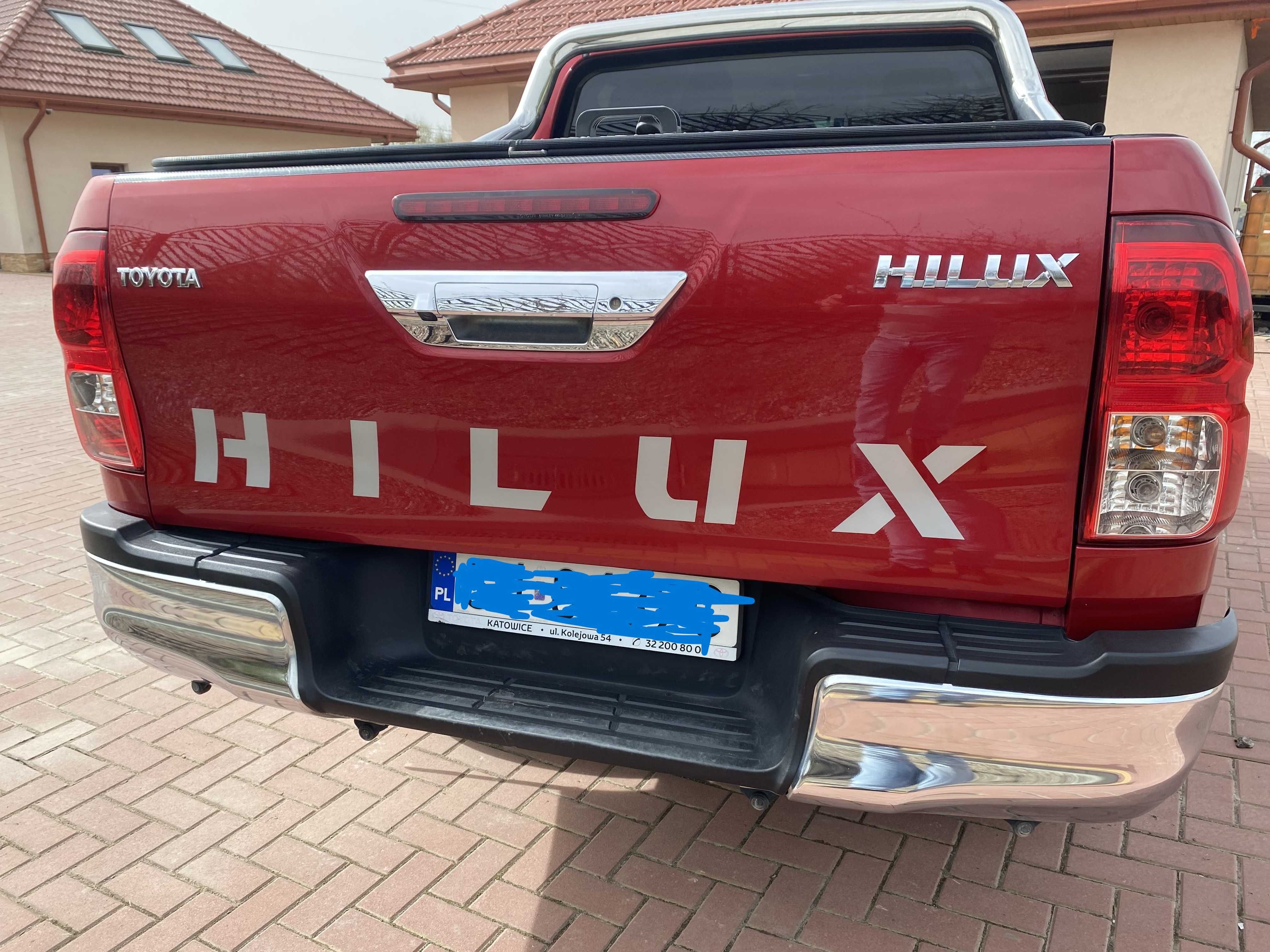 Toyota Hilux 2,4 2017r