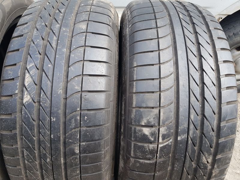 Goodyear 255/45/19 90%bieżnika Cena za 2szt