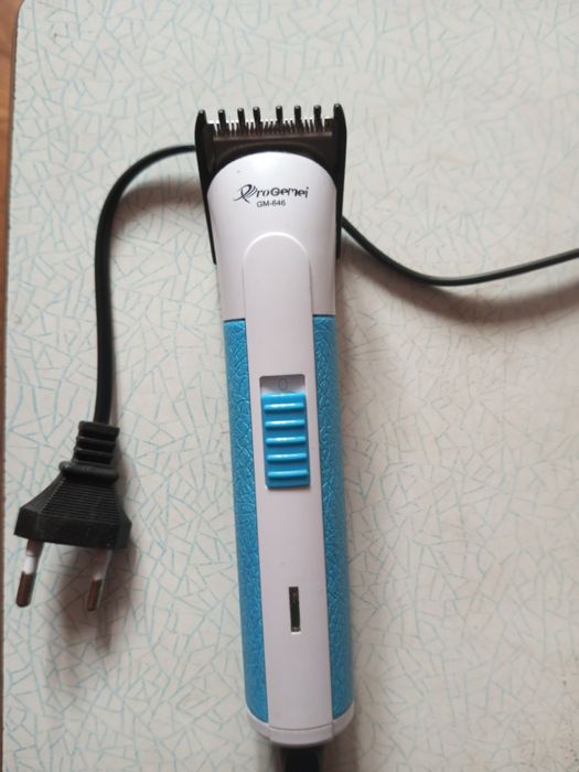 Продам тример в комплекте