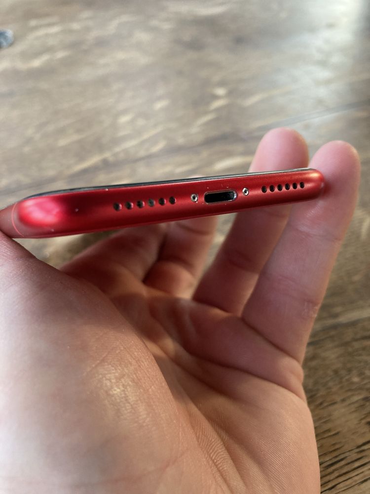 iPhone 11 128gb Red Newerlock