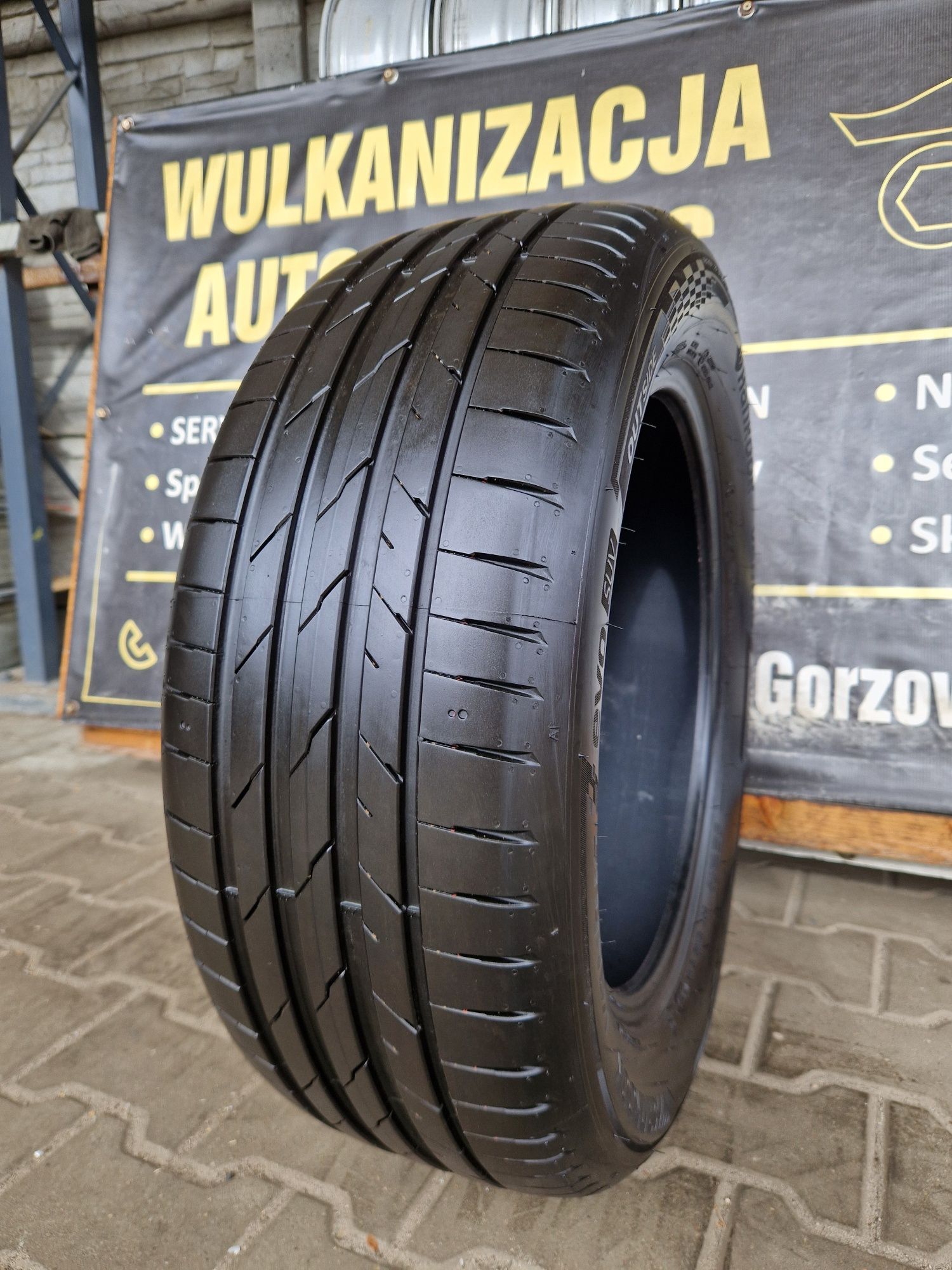 Opona letnia 235/55/18 Hankook Ventus evo SUV