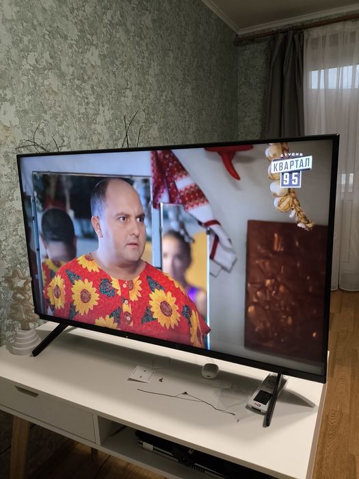 Телевизор SONY KD-43X81K (43 дюйма)
