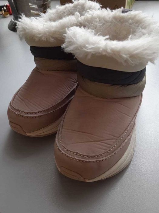 Зимние ботинки для девочки Zara 21 размер