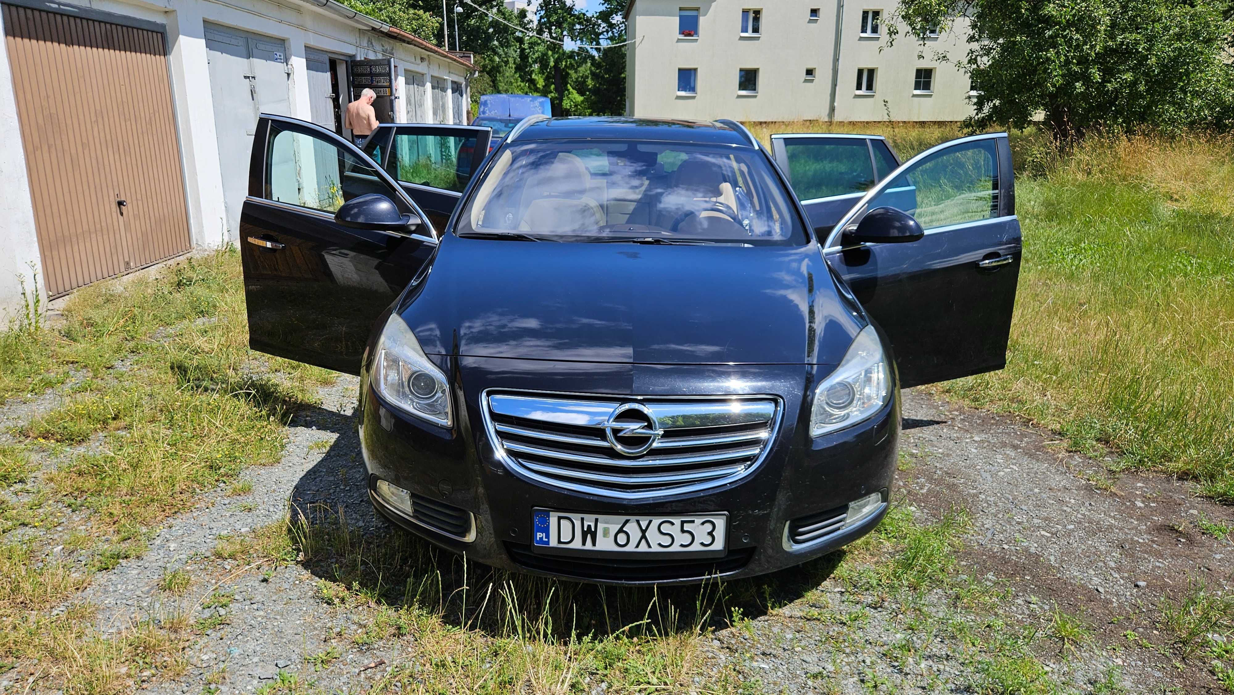Opel Insignia 2,0 CDTI 163 KM COSMO Panorama Skóra Bixenon Navi Hak