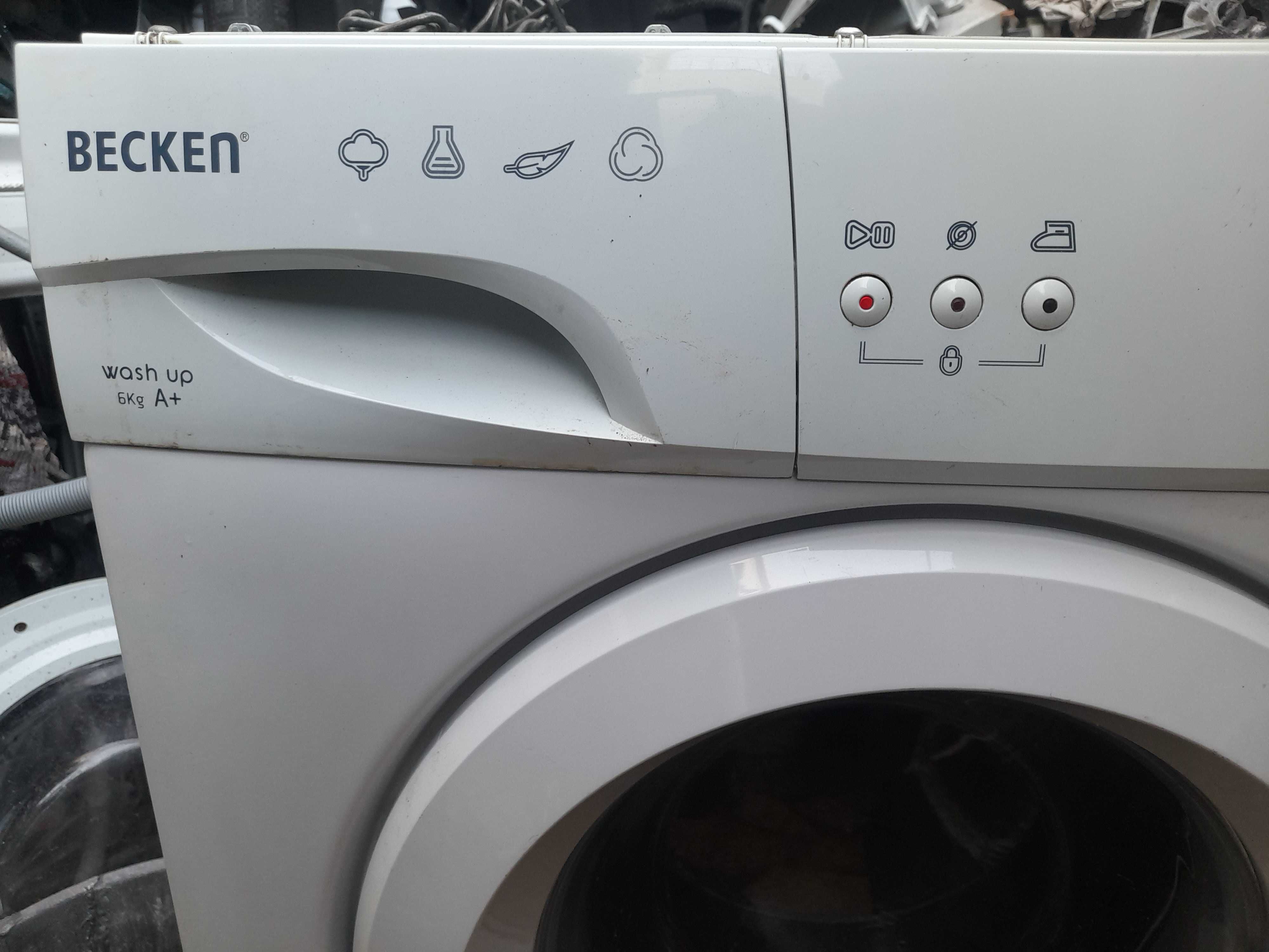 maquina de roupa Becken 6 quilos 1000rpm como nova