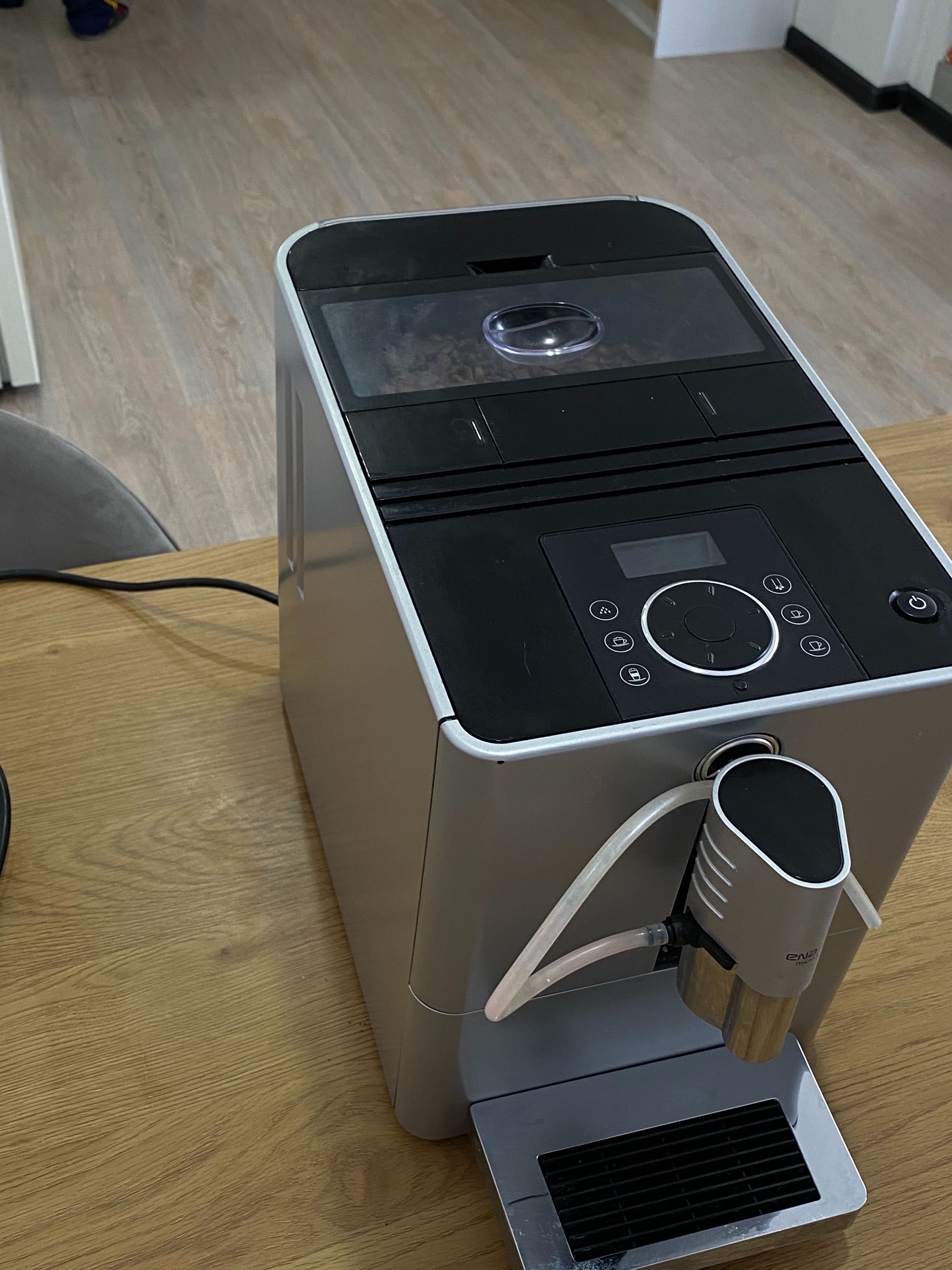 Кофемашина Jura ENA Micro 9 One Touch