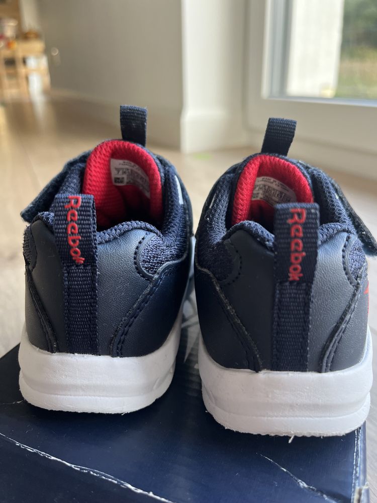 Buty obuwie sportowe reebok 23.5 dzieciece chłopięce