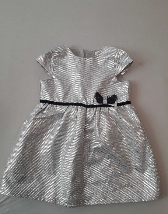 sukieneczka sukienka srebrna błyszcząca rozm. 92, wiek 18-24mce okazja