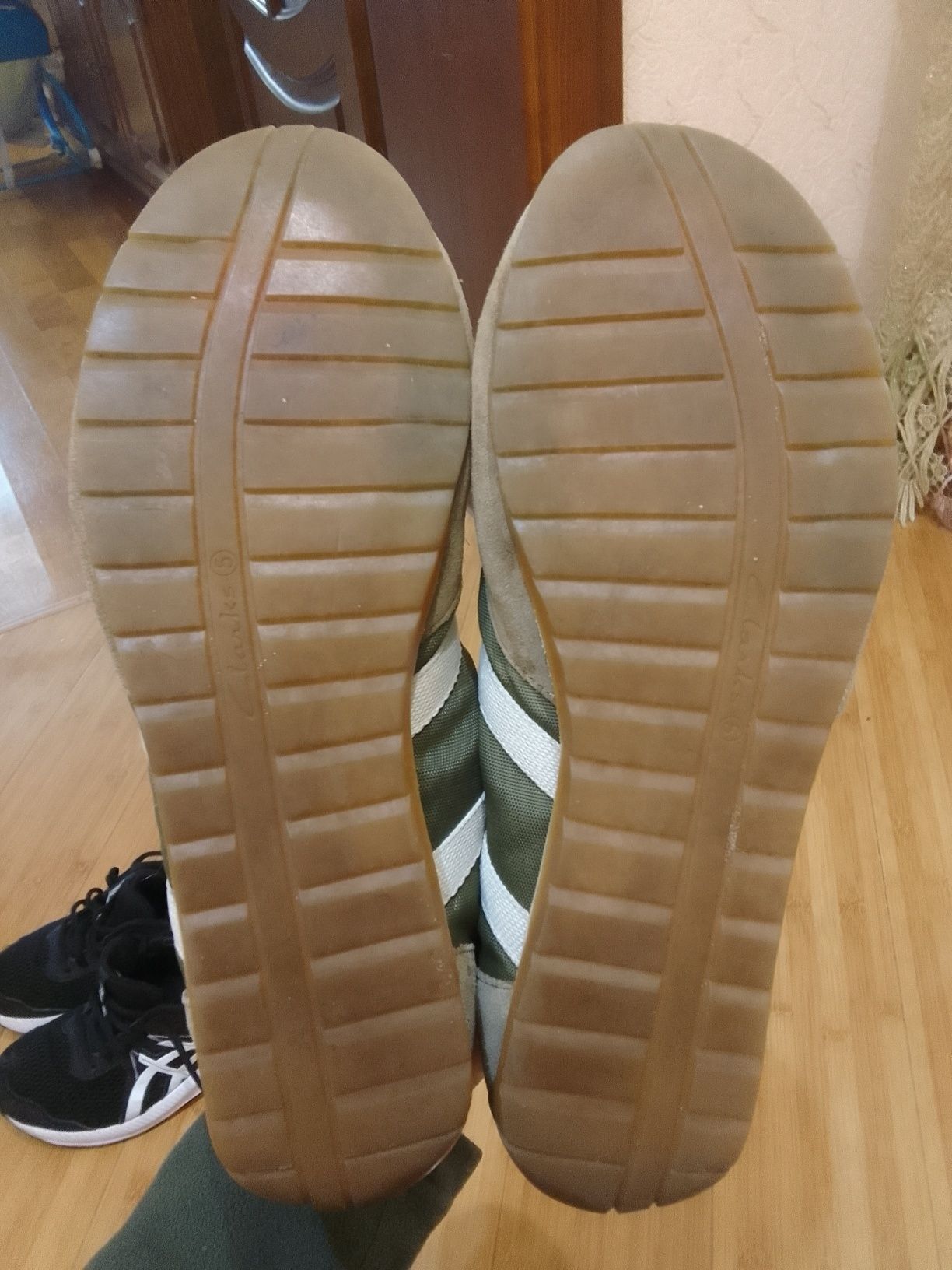 Кросівки Clarks 35 розмір