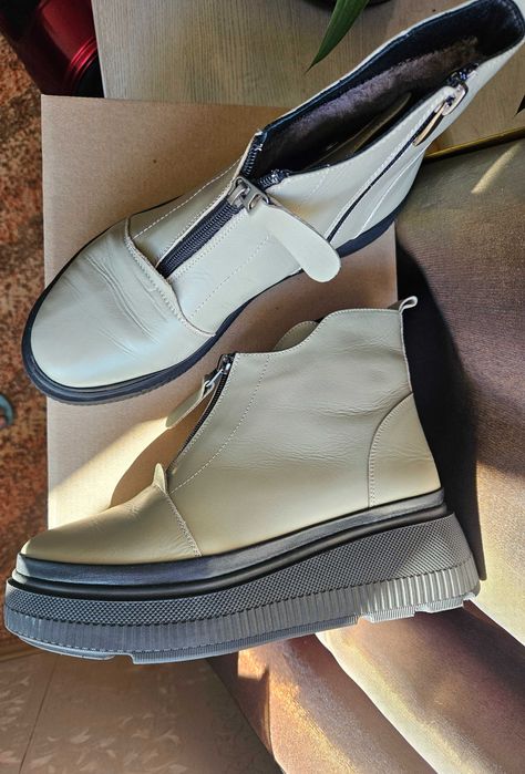 Черевики жіночі шкіряні