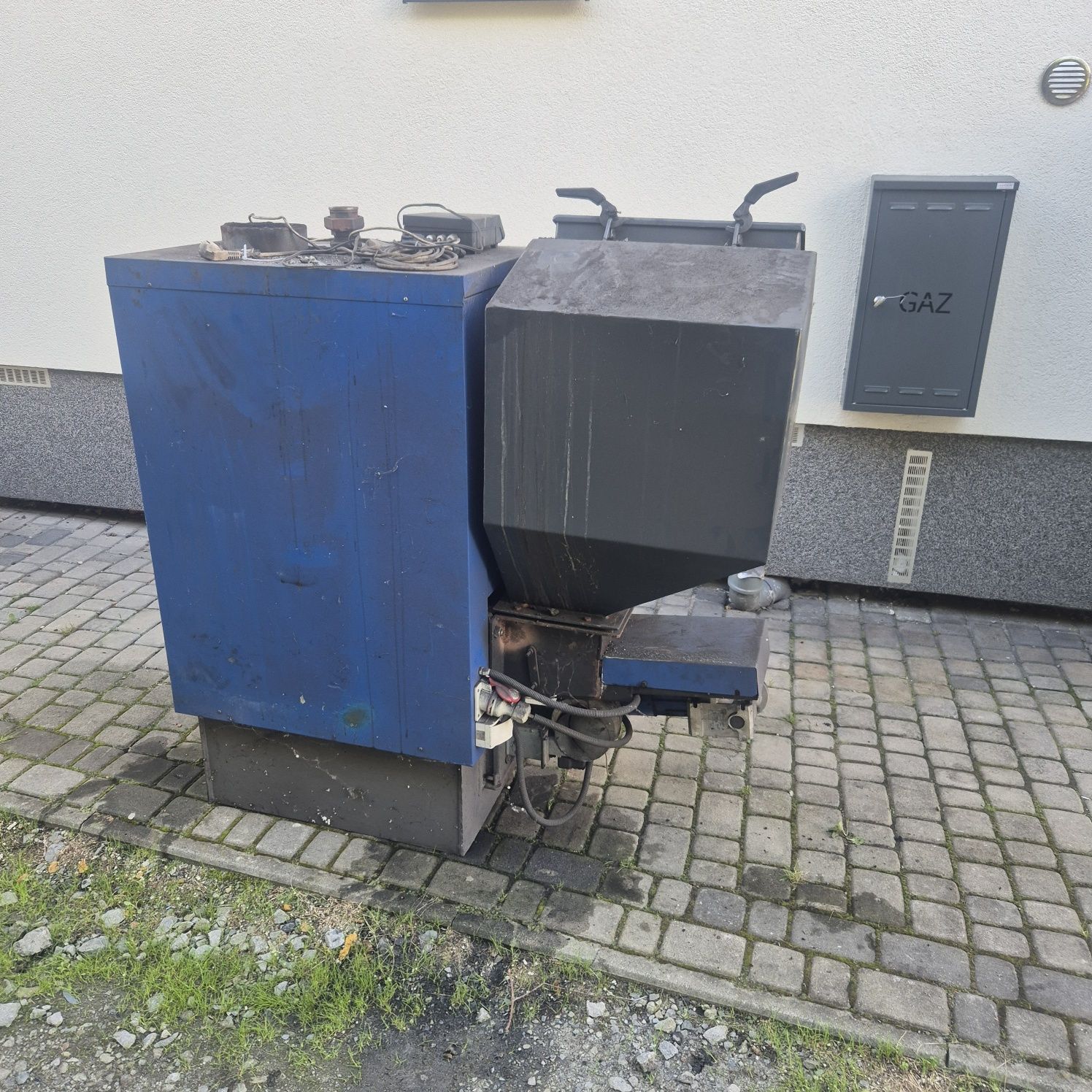Sprzedam cześci do podajnika tłokowego ,kotła ,piec Spyra 35KW