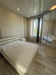 Продам 2х квартиру центр метро Научная