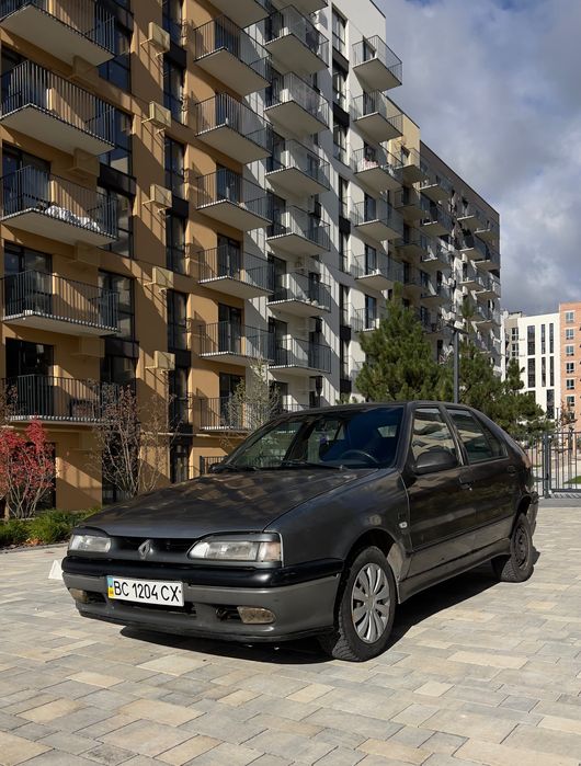 Продам Рено 19 1.8