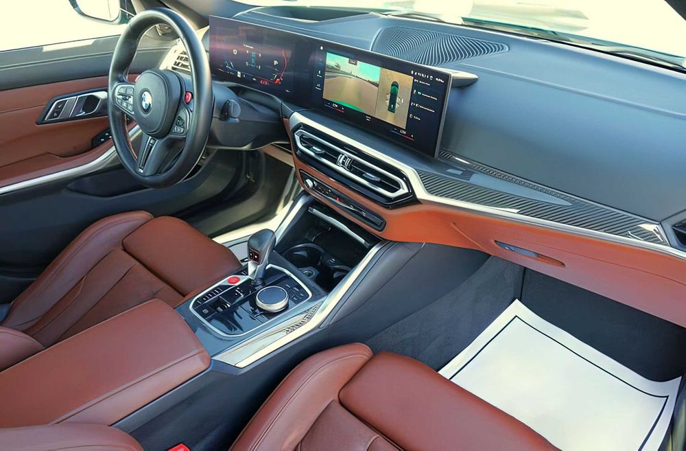 BMW M3 Competition      2023