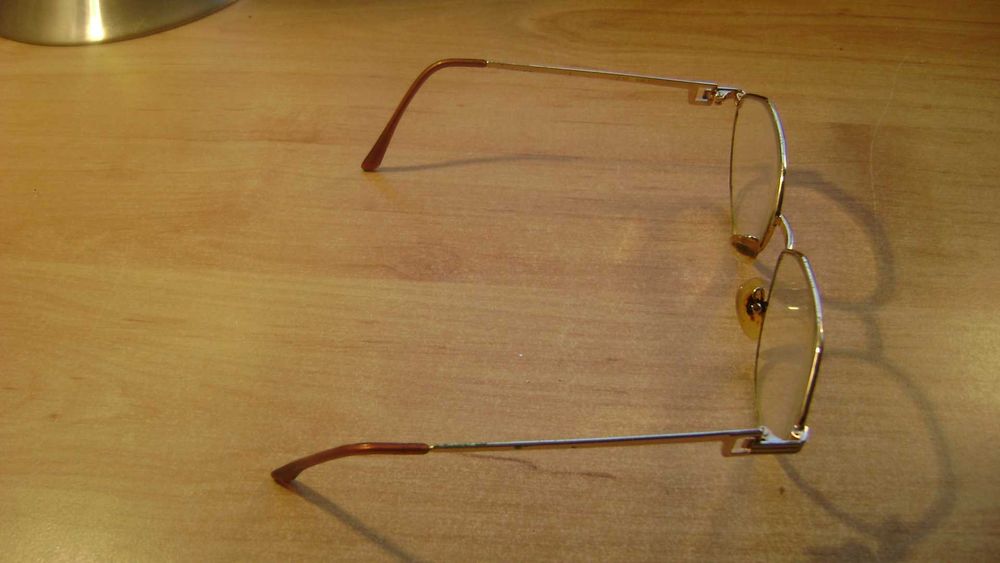 Starocie z PRL - Okulary damskie korekcyjne +2 dioptrie rozstaw 13 cm