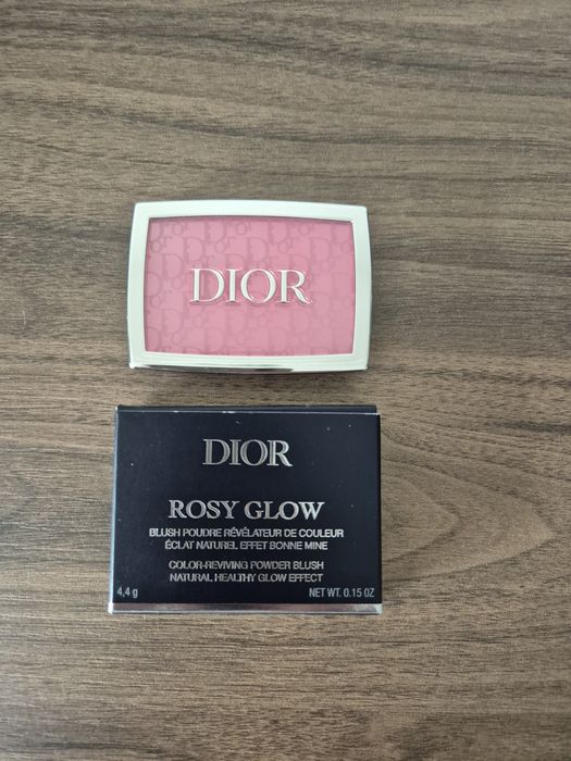 Dior Rosy Glow blash Poudre róż prasowany 001 Pink