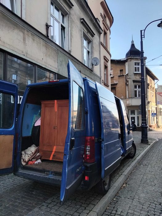 Opróżnianie mieszkań, strychow ,garaży,sprzatanie, utylizacja
