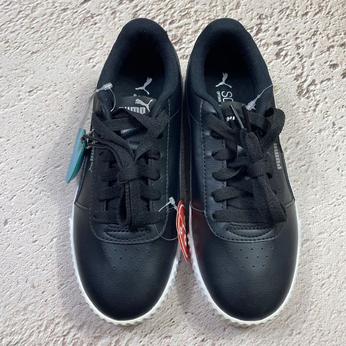 оригінал нові жіночі кросівки puma carina untamed