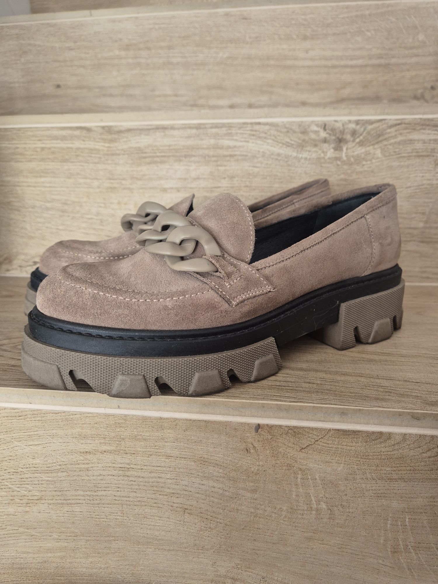 Slip'ony mokasyny na traperowej podeszwie RUSIN ORVIETO taupe/khaki