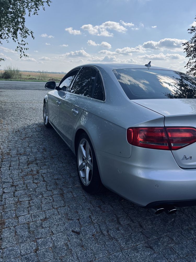 Audi a4 B8 2.0 tfsi Quattro