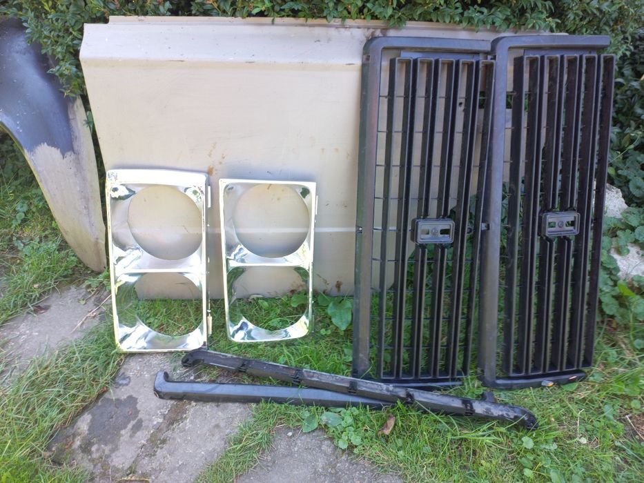 РЕШІТКА РАДІАТОРА ВАЗ 2101 ,2106 .2107