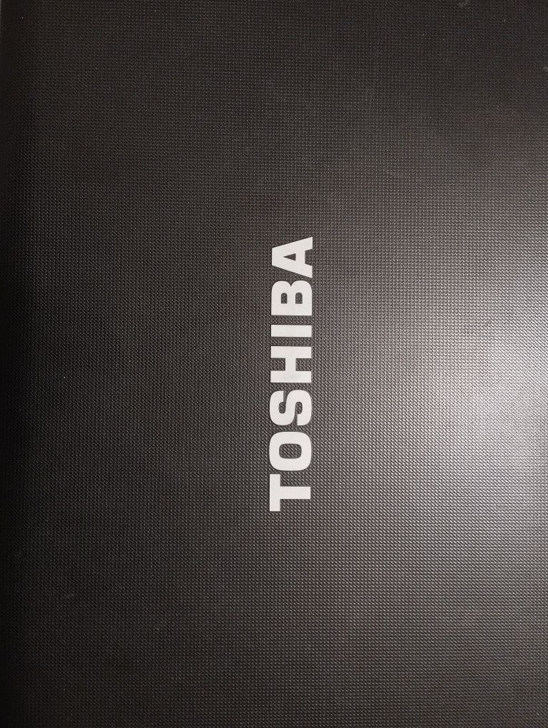 Ноутбук TOSHIBA C660D