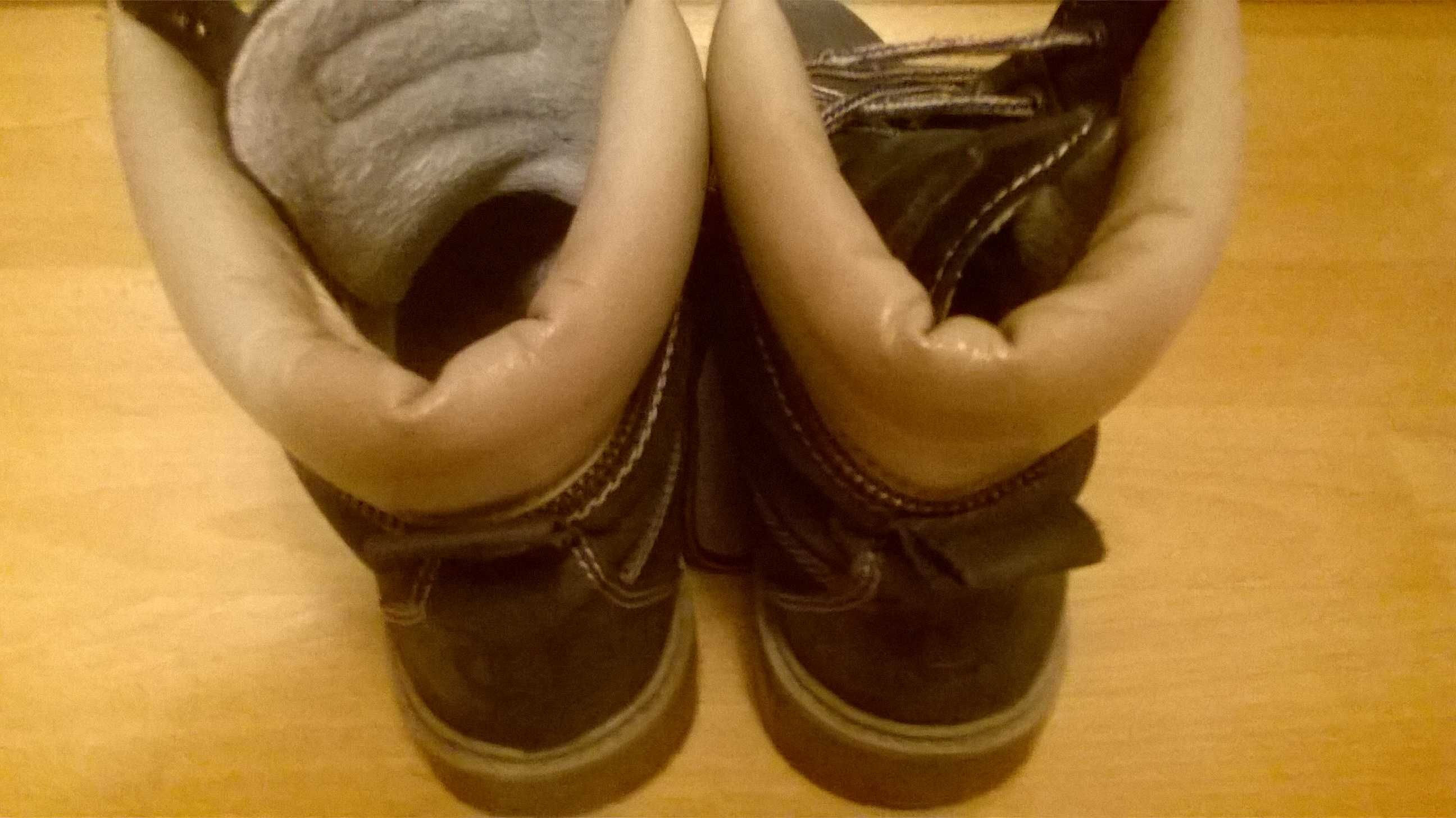 Botki szare " Lasocki " 40