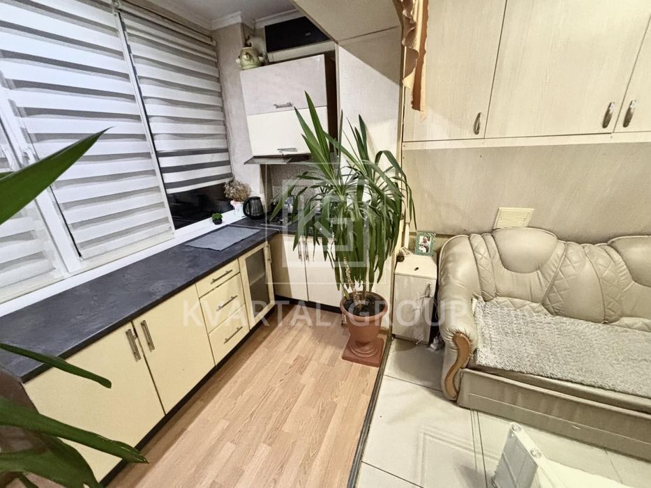 1-К Квартира 41м2 ДержМолодь , 1 024 $ за м² в Гостомель на 2 поверсі.