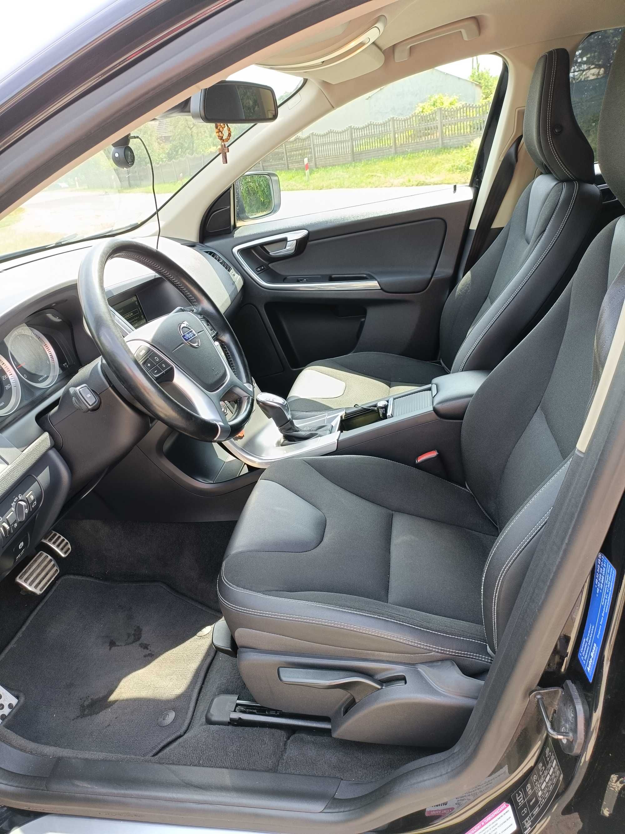 Volvo XC60 2.0 diesel  163KM 5 cylindrów