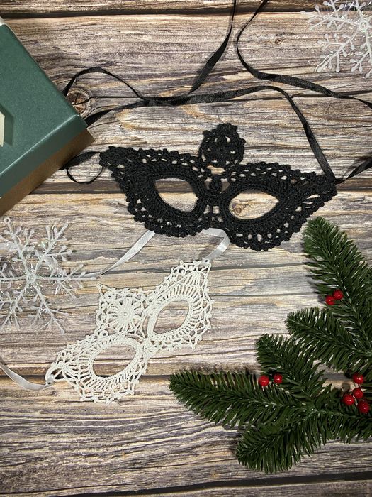 Маска маскарадна