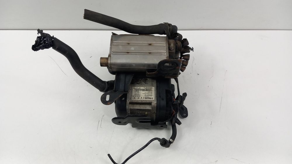 Vw Touran I  Nagrzewnica Ogrzewanie Webasto 1K0815065Ad