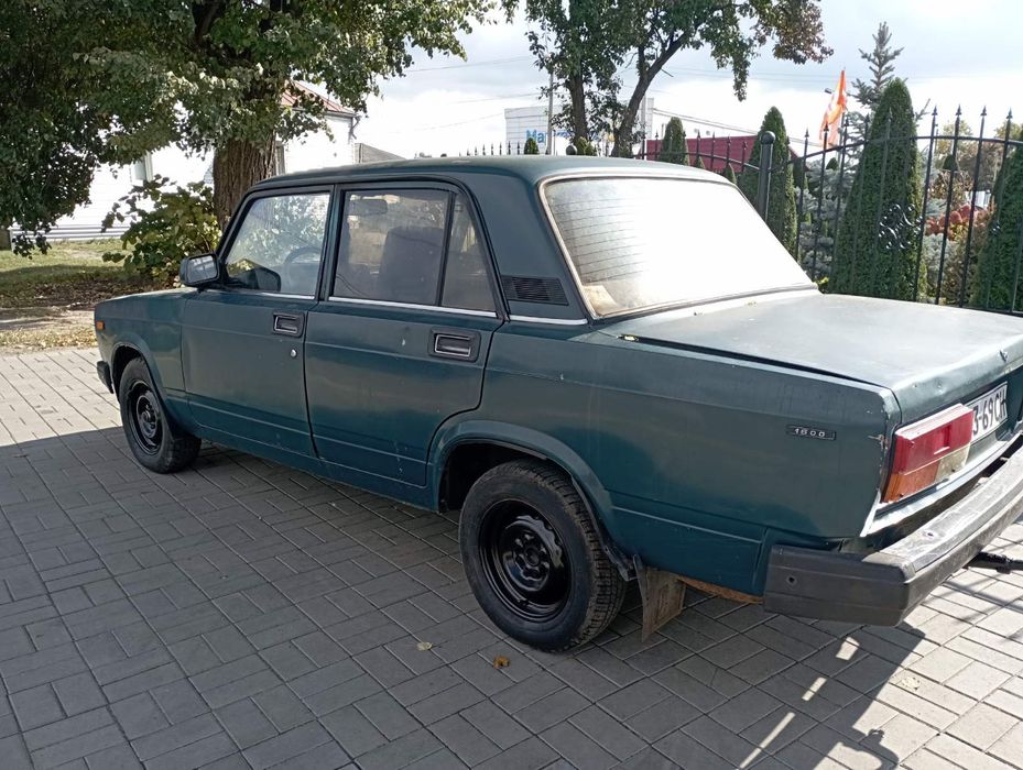 Продам ваз 2107.