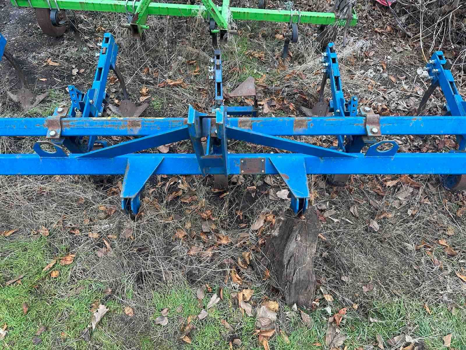 Продам Культиватор междурядный