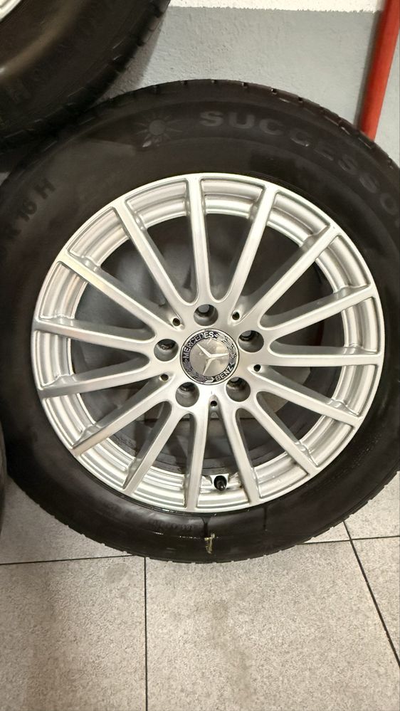 Pneus  e Jantes 16 furação Mercedes 5 112